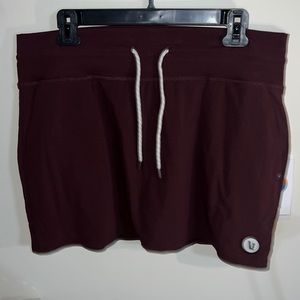 Women’s Vuori Seabreeze Skort | XL | NWT | “Ink” Maroon